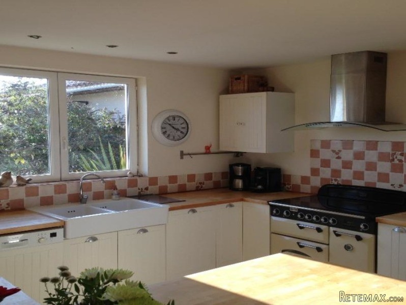 4 Bedroom Bungalow For Sale With.. - 2