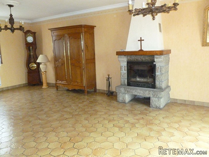 Country House with Outbuilding - 2