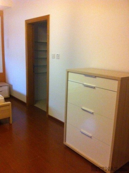 Flat, Luxurious Finish - 2