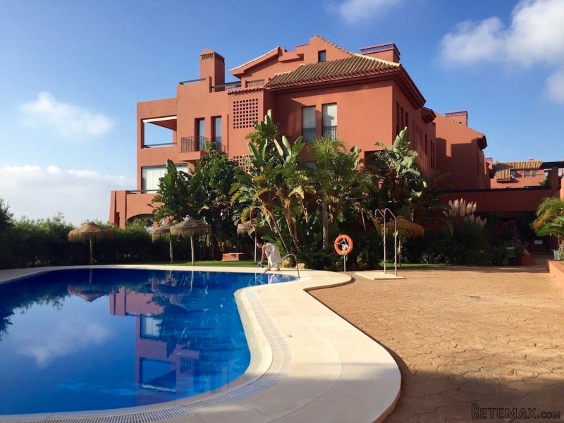 APARTMENT FOR SALE IN CALAHONDA