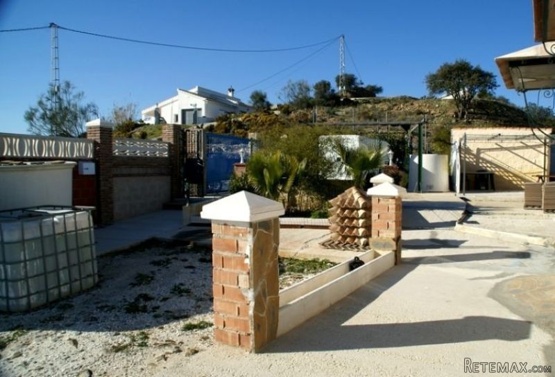 Country Houses for Sale in Moclinejo.. - 2