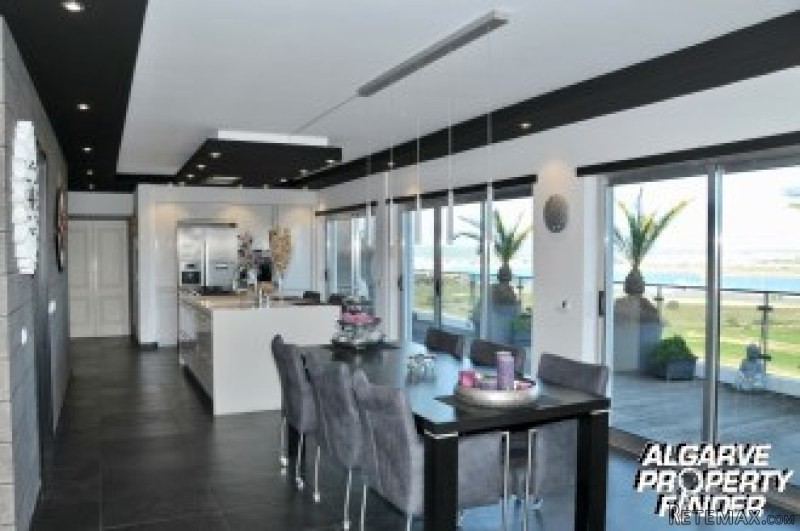 Te Koop: Appartement In West Algarve.. - 2