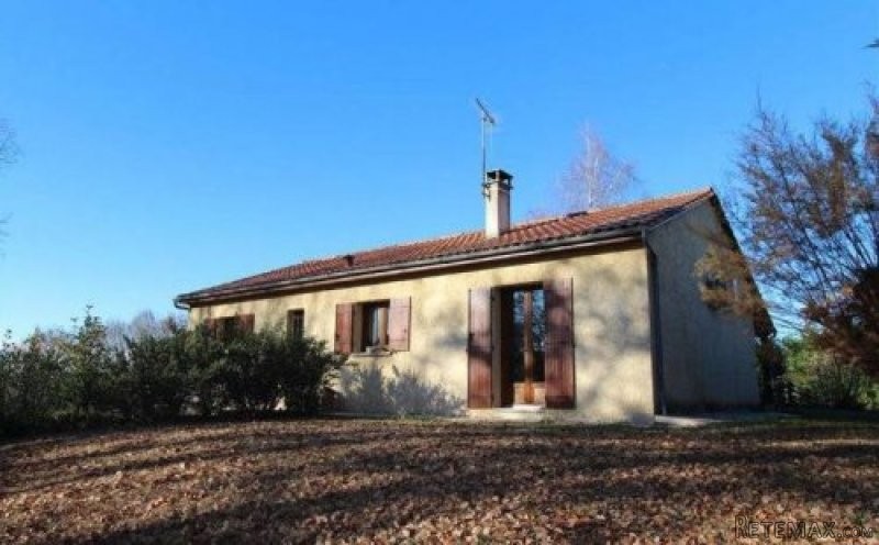 4 Bed Villa With Garage Close To..