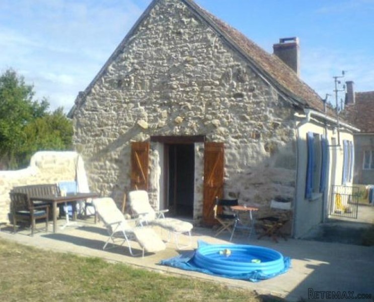 Pretty little country cottage. - 2