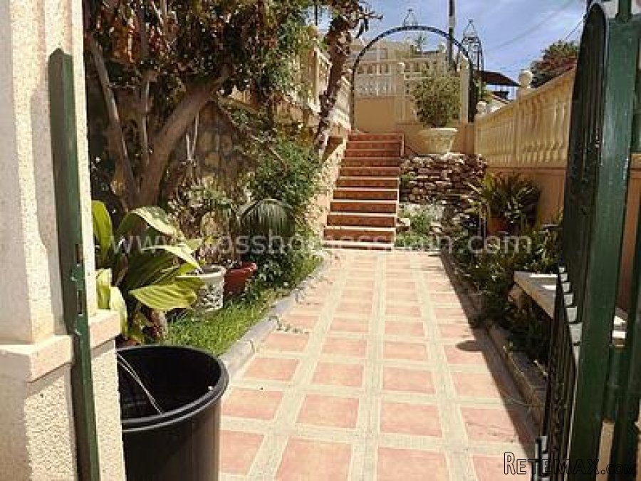 Lovely, detached house with Sea Views, 3 bedrooms, 1.. - 10