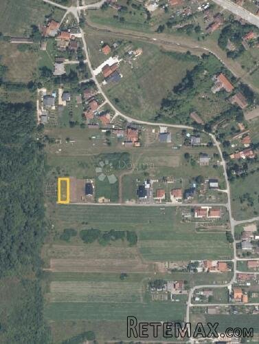 GRAĐEVINSKO ZEMLJIŠTE LEKENIK - 484 m² - 2