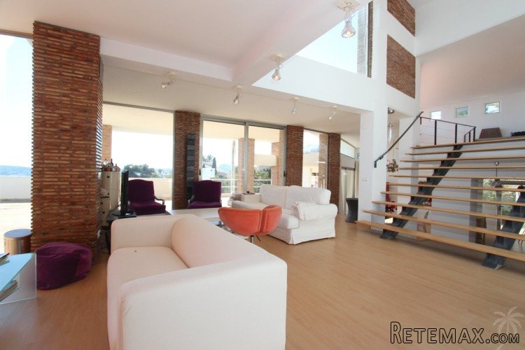 Modern house, reduced from 1,500,000 Euros, with open views.. - 5