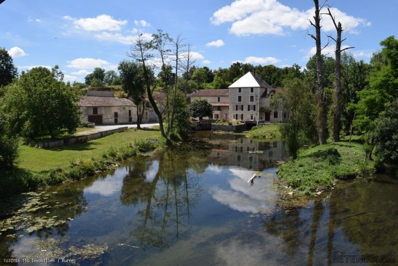 Magnificent Property Comprising A Mill.. - 2