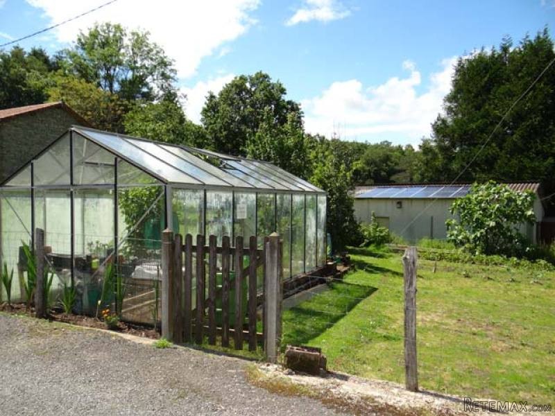 2 Bedroom Villa To Modernise With.. - 2