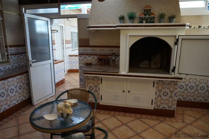 4 Bedrooms - Apartment - Alicante - For.. - 2