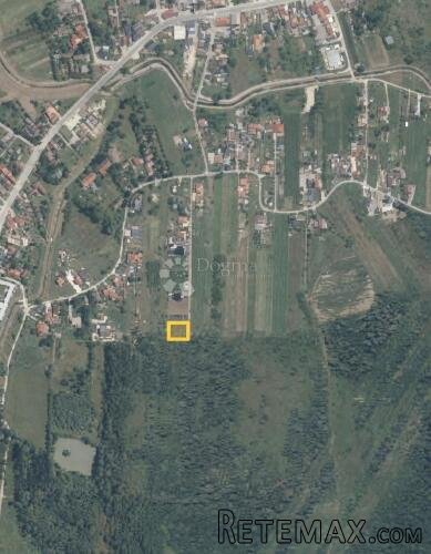GRAĐEVINSKO ZEMLJIŠTE LEKENIK- 1038 m² - 2