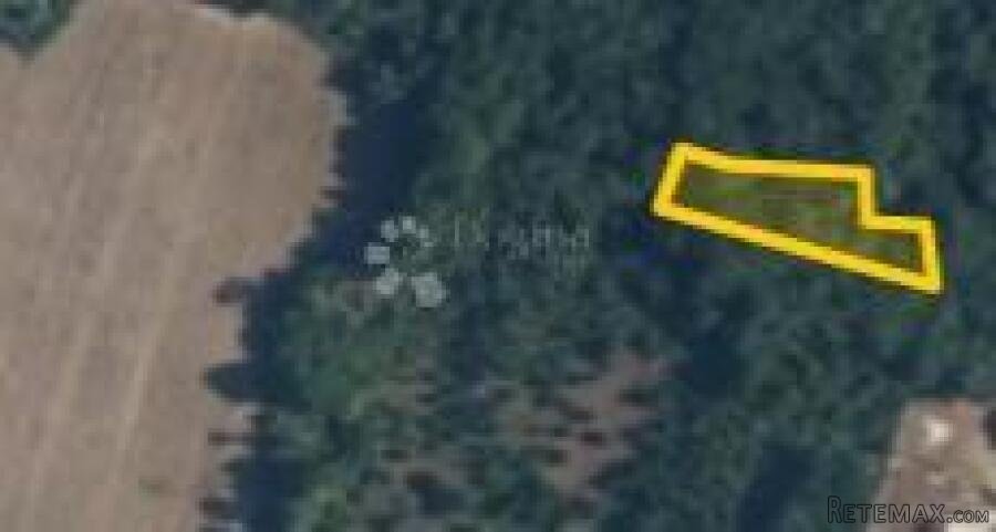 GRAĐEVINSKO ZEMLJIŠTE LOBORIKA - 1000M2 - 2