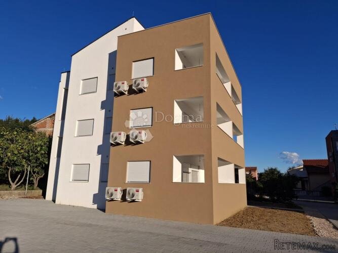 Dvoetažni apartman u Palitu sa prekrasnom krovnom terasom - 3