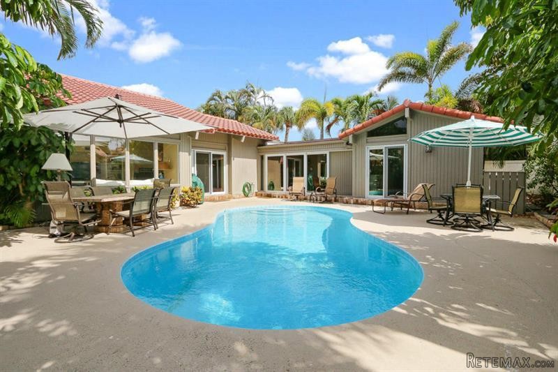 3 bedroom Residence For Sale: Jupiter..