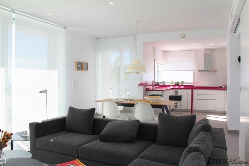 3 Bedrooms - Villa - Alicante - For Sale