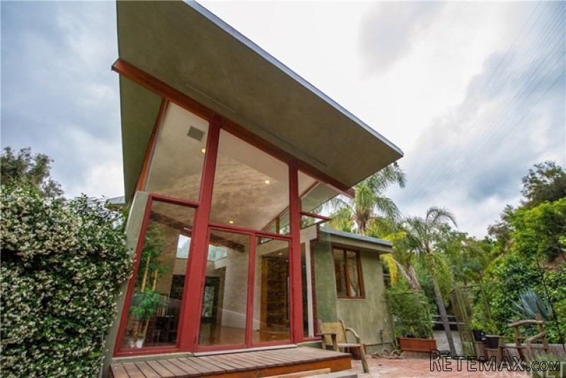 3489 Mandeville Canyon Road | Los..