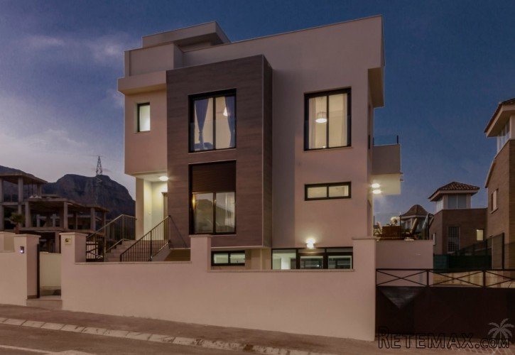 Modern villa with sea views in a quiet residential area of.. - 2