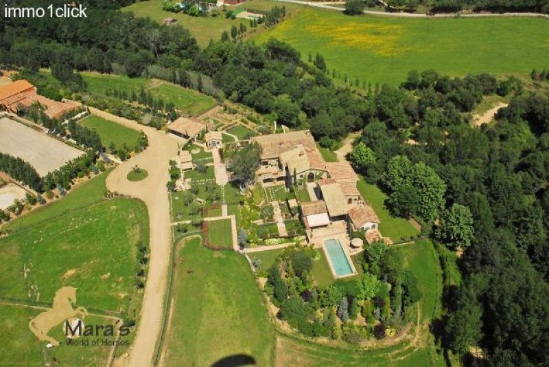 Girona: renovated luxury mill, finca..