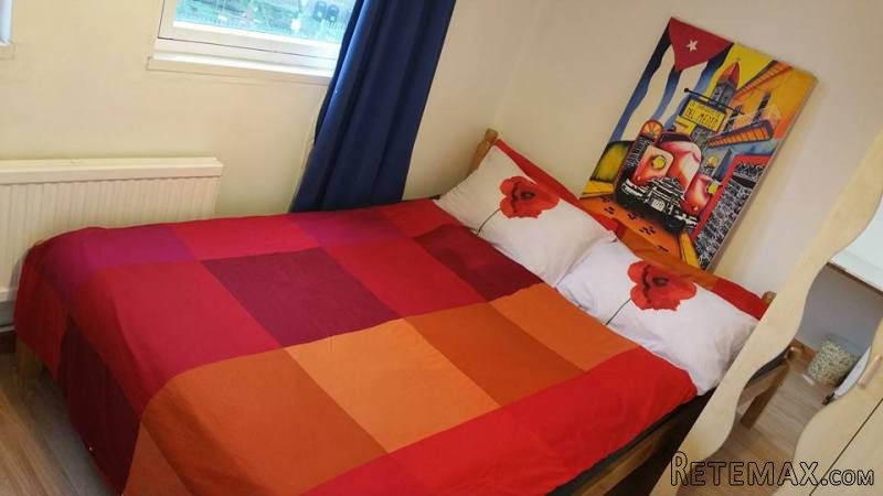 Lovely Double Room Near Canary Wharf