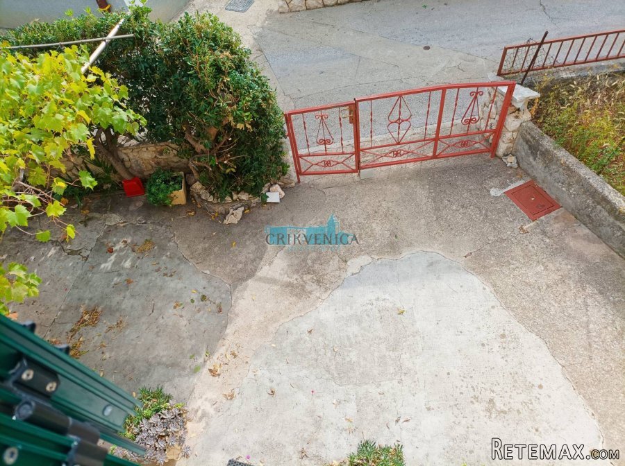 Novalja, samostojeća kuća u centru
