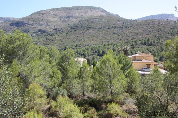 Rustic plot in Benichembla (Jalon Valley) of 10.423 sq.. - 6