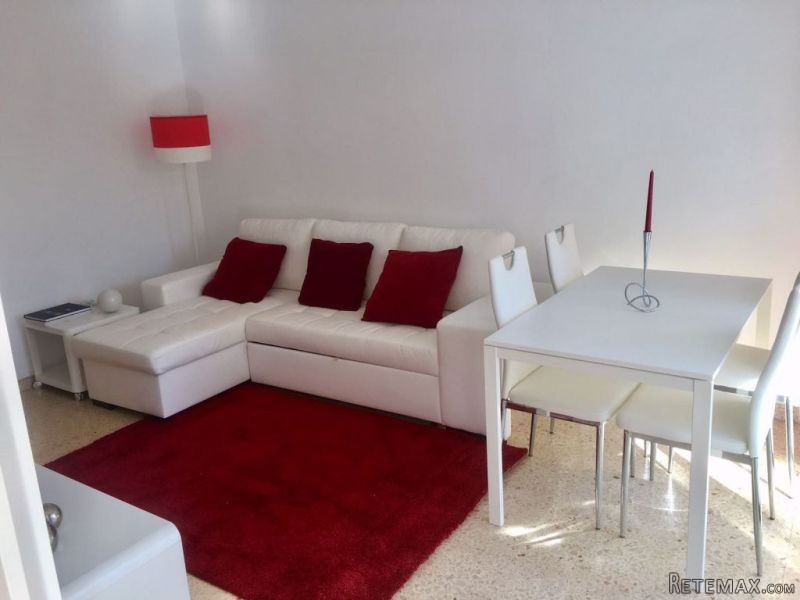 Sunny Apartment In The Prestigious Area..