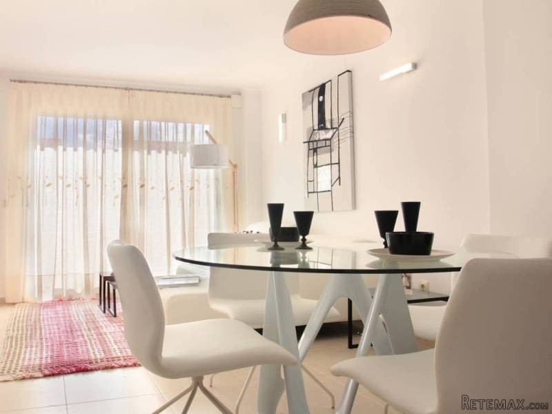 Benitachell - new 2 bedroom apartment..