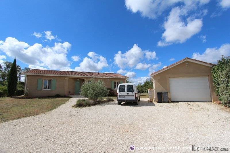 Ref 29247 : Agreable Maison En Bois - 2