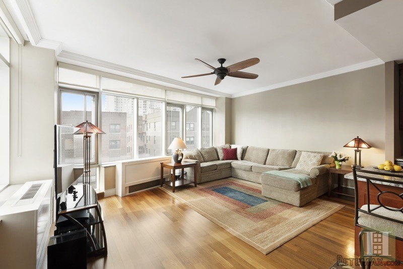 3 bedroom Apartment For Sale: 3220.. - 2