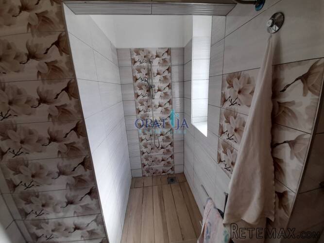 Opatija - blizina centra, 2 stana 65 i 31 m2 - 2