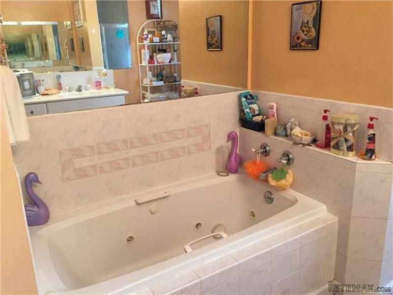 2 bedroom House For Sale: 23 N Mortimer.. - 2
