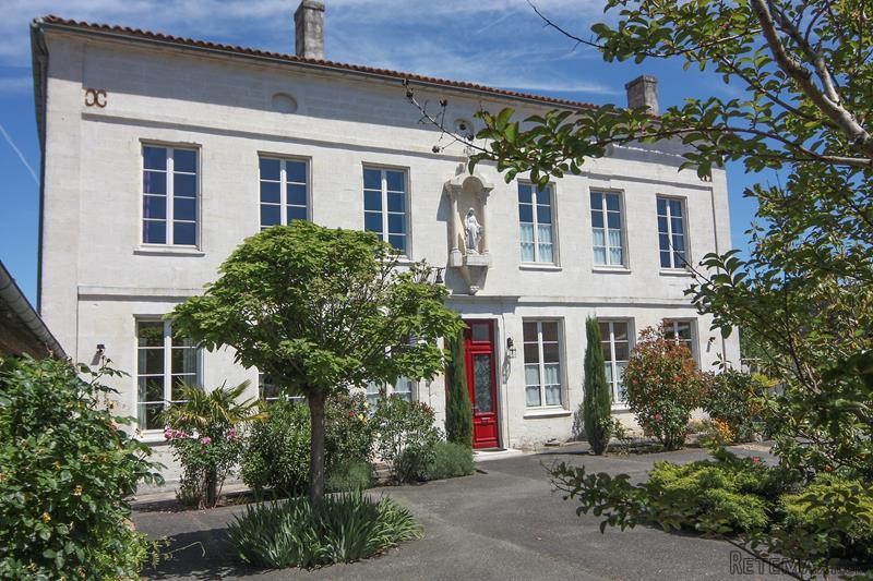 Beautiful Renovated Logis, Dating To.. - 2