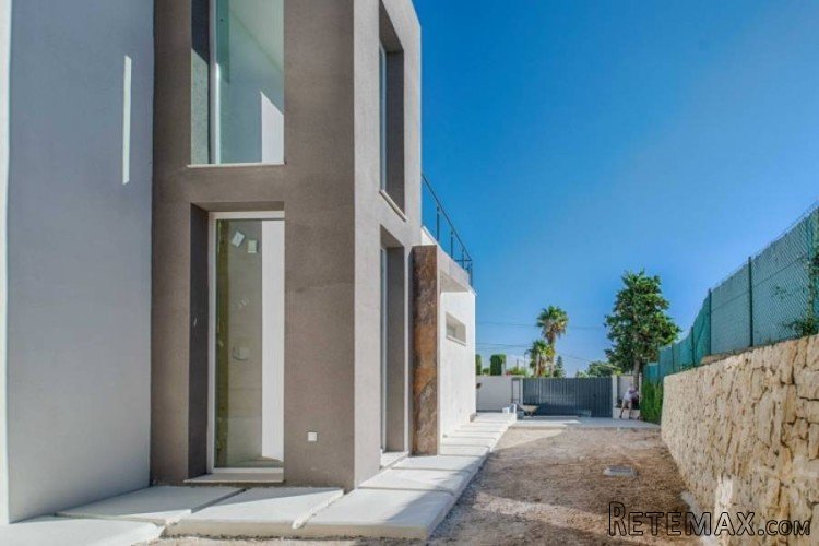 New construction of a modern high quality 3-bedroom villa.. - 3