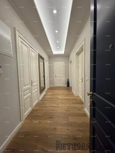 Prodaja - luksuzno renoviran stan u centru Pule! - 4
