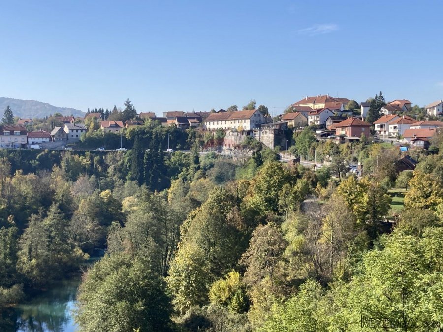 Slunj, zgrada hotela 2400 m2 sa projektom - CIJENA NA UPIT - 5