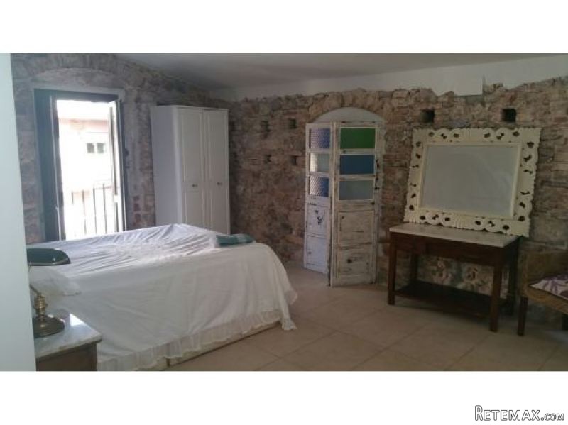 Beautiful Home With Lots Of Character..