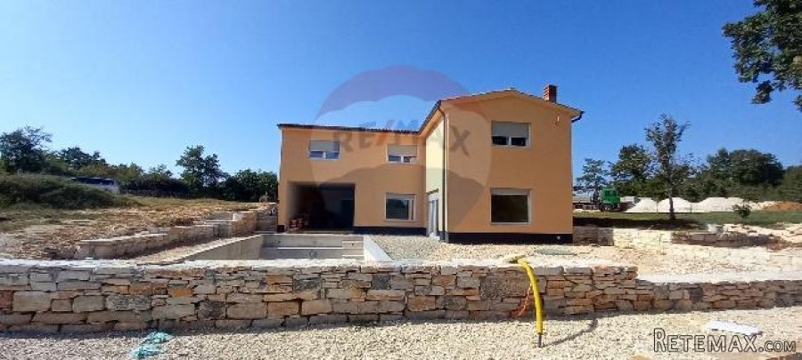 Istra,Štokovci-kuća s bazenom i okućnicom - 10
