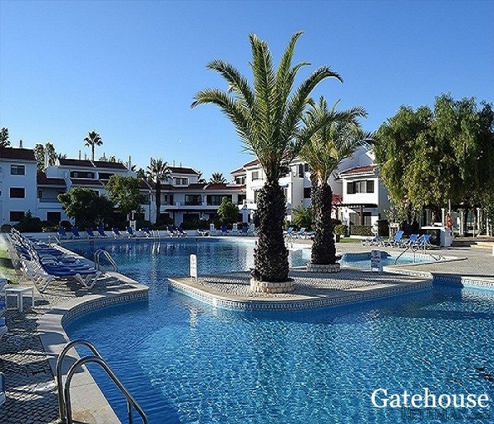 2 Beds Apartment For Sale In Quinta do..