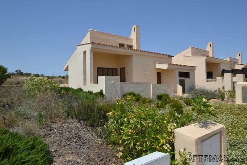 4 Bedrooms - Villa - Murcia - For Sale