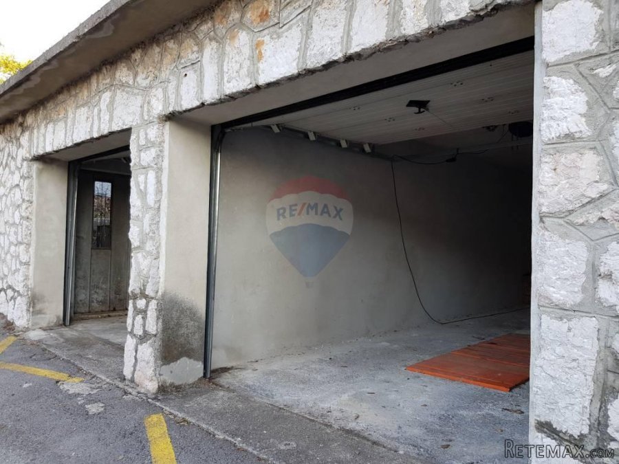 Rijeka-Belveder,samostojeća kuća - 4