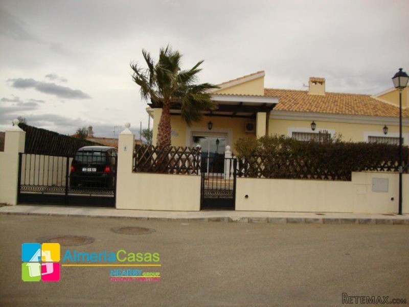 Villa For Sale In Partaloa