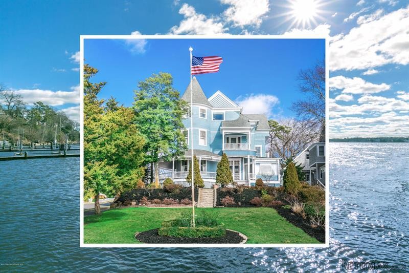 7 bedroom Detached House For Sale: 2..