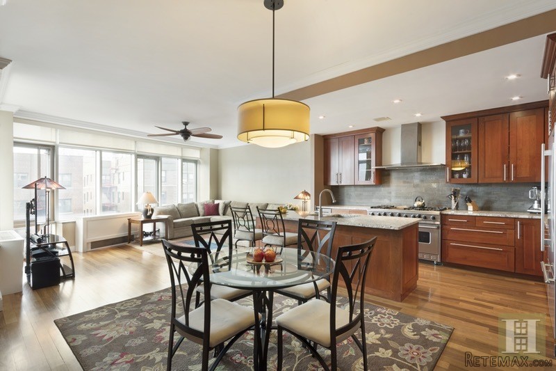 3 bedroom Apartment For Sale: 3220..