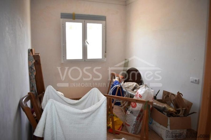A quite and peaceful country house with 300m2 warehouse.. - 11