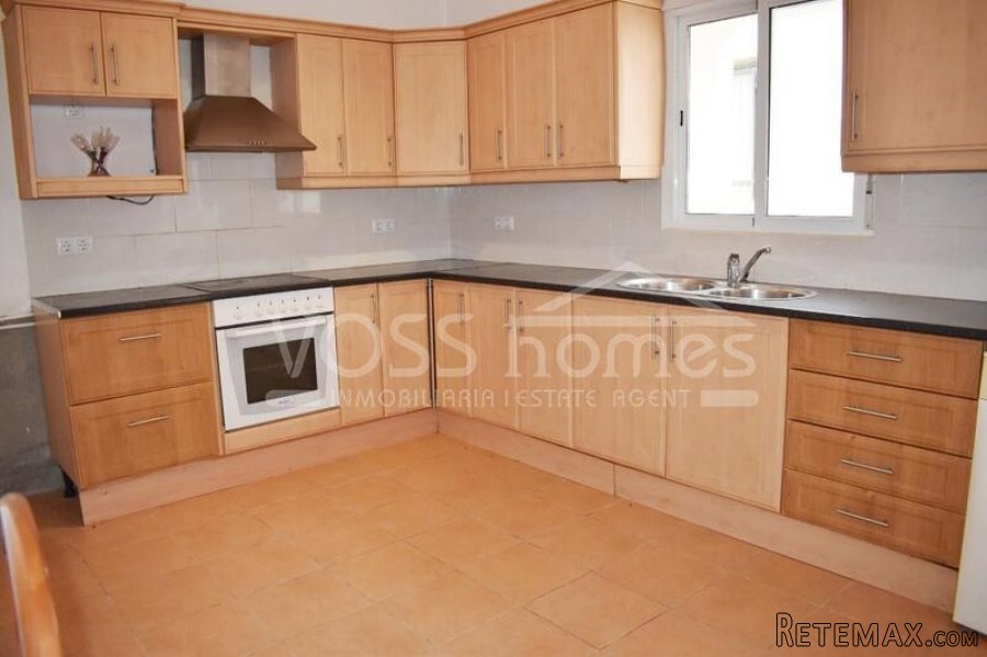 Deceptively spacious, 2 storey village houseof 138m2 in Las.. - 11