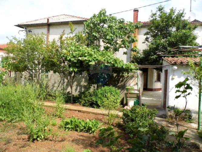 ISTRA, MARČANA, DVIJE KAMENE KUĆE SA DVORIŠTEM - 4