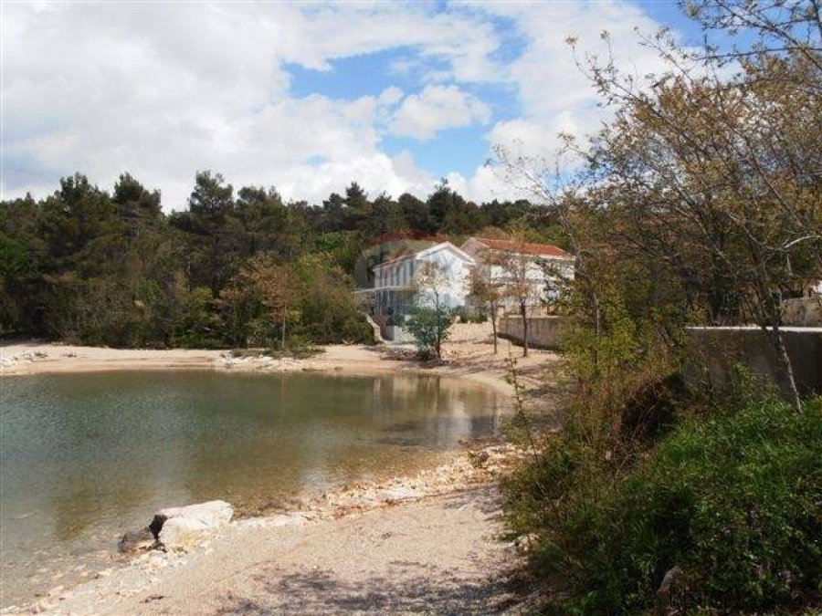 Krk Vikendica prvi red na plaži - 2
