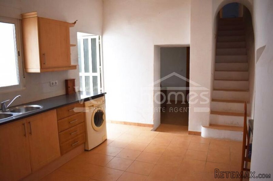 Deceptively spacious, 2 storey village houseof 138m2 in Las.. - 14
