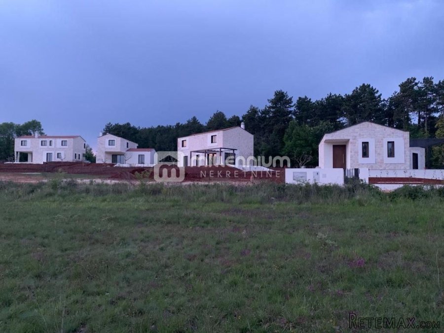 Istra, Višnjan, novogradnja, kuća s bazenom - 4