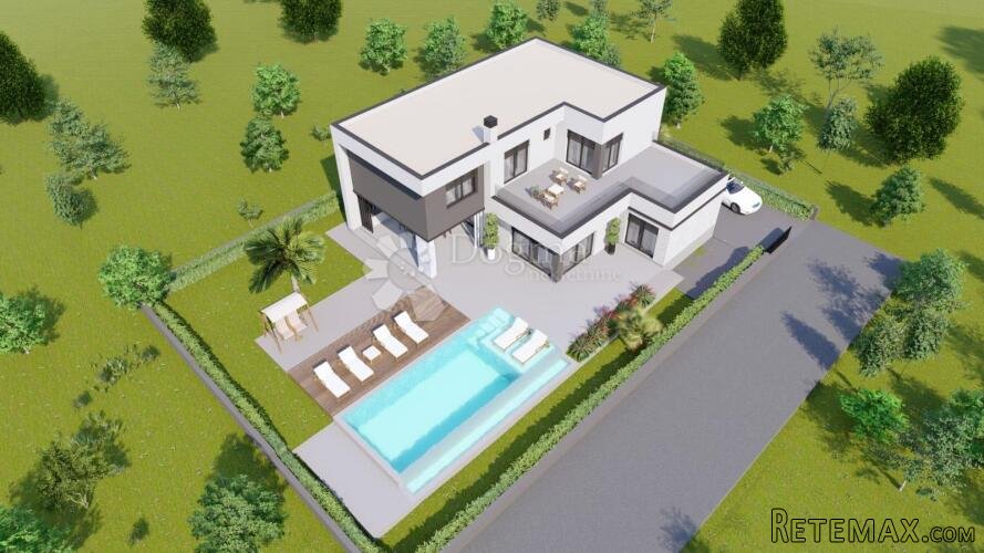 Luksuzna vila okružena prirodom